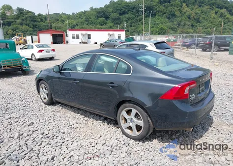 2012 Volvo S60 T5 из США, поврежденный, VIN YV1622FS4C2117091